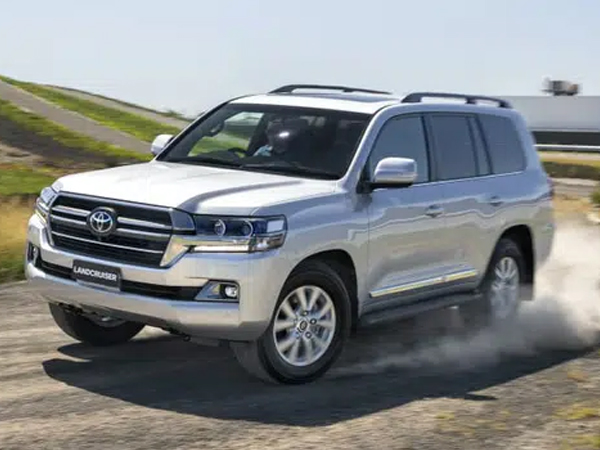 'Nồi đồng cối đá' Toyota Land Cruiser ra bản đặc biệt cuối cùng trước khi bước sang thế hệ mới
