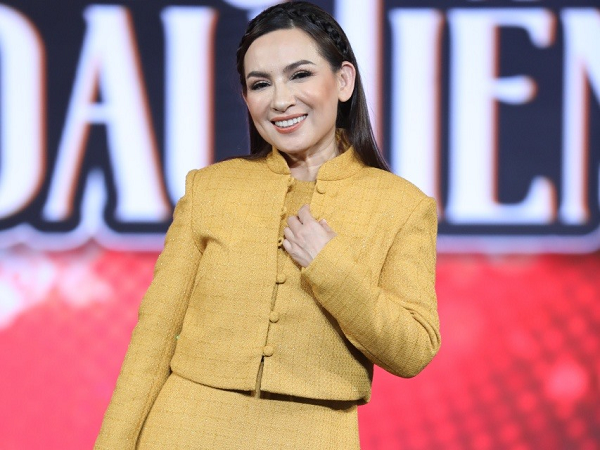 Bài hát đầu tiên: Phi Nhung thẳng thắn chê đàn em, muốn kết hợp nhạc quê hương và rap