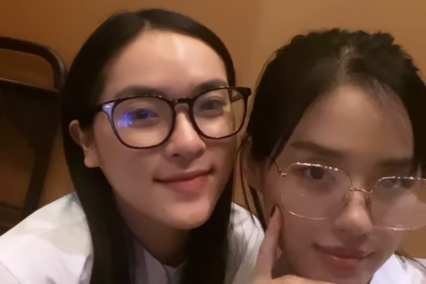 Bạn gái thiếu gia Hiếu Nguyễn và 'cô em trendy' Khánh Linh rủ nhau khoe nét mộc, nhan sắc ai đỉnh hơn?