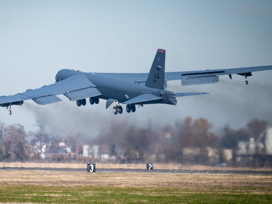 Mỹ đưa B-52 tới Trung Đông 'dằn mặt' Iran
