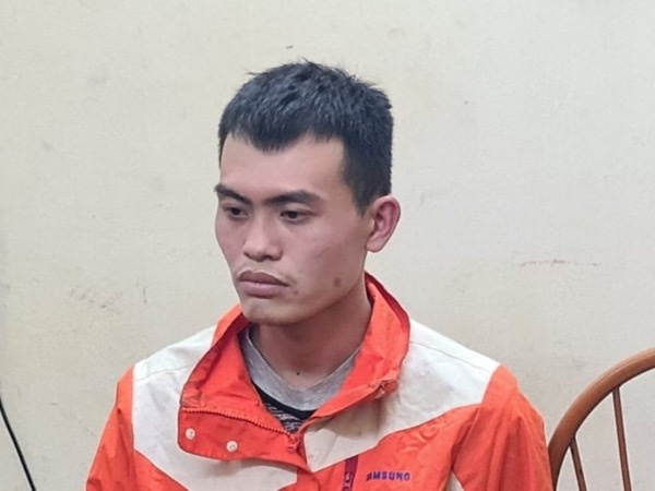 Khởi tố tội giết người kẻ đâm gục rồi trói bảo vệ cửa hàng Thế giới di động, cướp điện thoại
