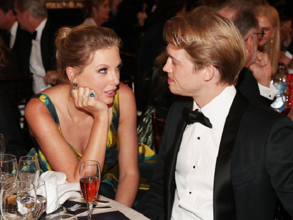 HOT: Taylor Swift ngầm xác nhận đã đính hôn với Joe Alwyn trong ca khúc champagne problems, khán giả quốc tế đồng loạt chúc mừng!
