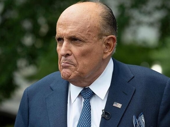Luật sư của Trump nói cuộc chiến pháp lý 'chưa kết thúc'