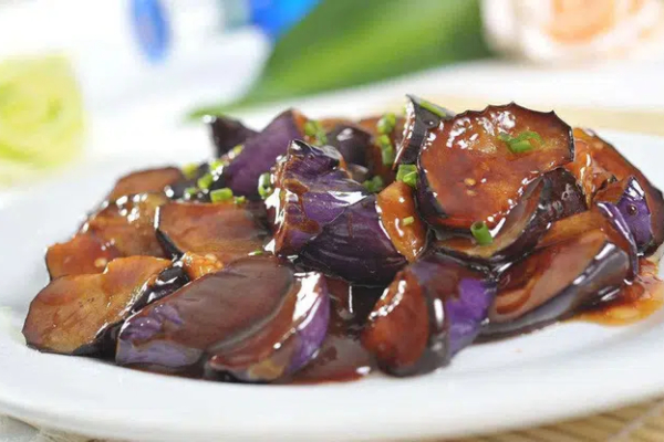 3 món chay béo hơn cả thịt mỡ, có thể ví như 'uống dầu trực tiếp', nếu không muốn mạch máu bị tắc nghẽn, hạn chế ăn càng ít càng tốt