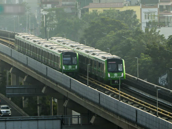 Cận cảnh chạy thử toàn hệ thống đường sắt Cát Linh - Hà Đông