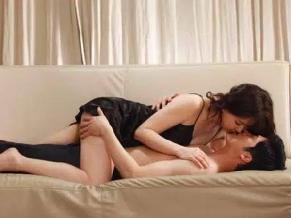 Khi về giường, đàn ông có 3 bí mật luôn 'vùi sâu', nếu phụ nữ biết cách 'khai thông' chắc chắn cả đời chàng sẽ si mê bạn như điếu đổ