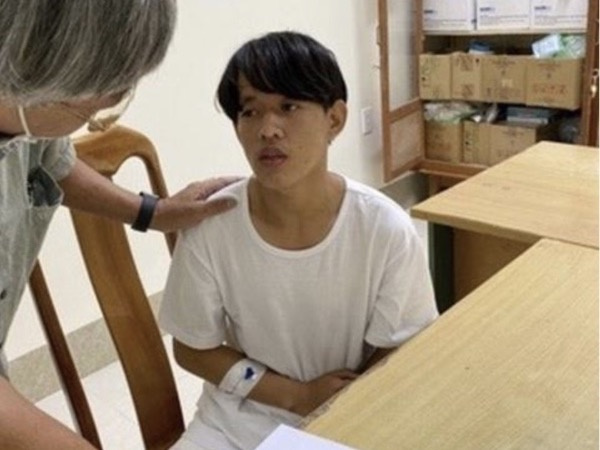 Mạo xưng người nước ngoài, nam thanh niên nhiều lần hiếp dâm trẻ em