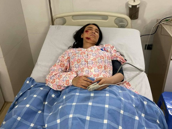 Hot girl Linh Miu đăng ảnh nhập viện đầy thương tích sau phát ngôn 'chúc mừng' gây tranh cãi khi nghệ sĩ Chí Tài qua đời