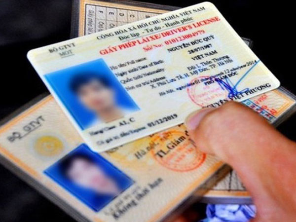 Đối tượng nào không biết chữ vẫn được cấp bằng lái?