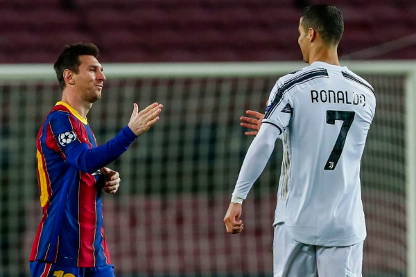 Ronaldo, Messi góp mặt vào đội hình Quả bóng vàng mọi thời đại