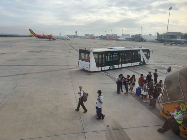 Vé máy bay Tết bắt đầu nóng, thị trường xuất hiện vé giả