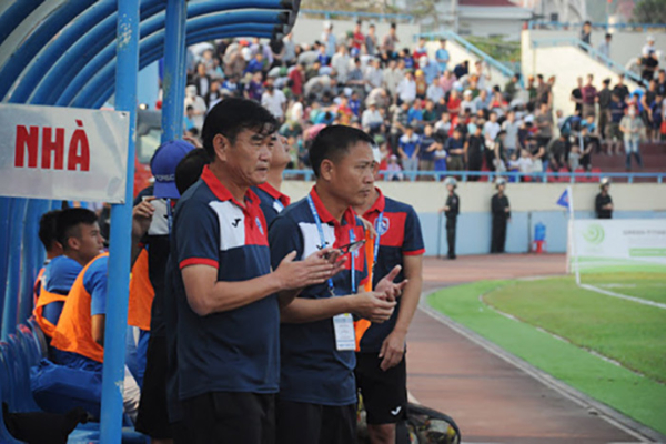 Than Quảng Ninh có HLV mới, đôn lứa U19 lên đá V.League