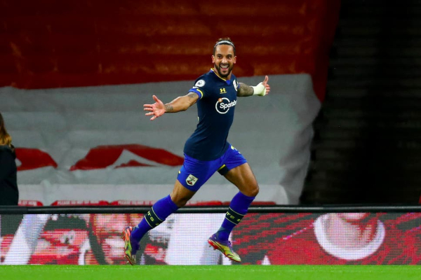 Ghi bàn vào lưới đội bóng cũ, Walcott nhận xét Arsenal đang sợ hãi