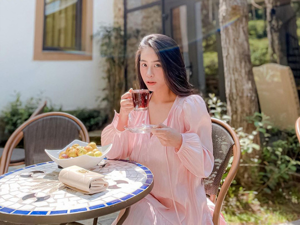 Ca nương Kiều Anh đích thân giải đáp thắc mắc 'Bầu mà vẫn như không', nhan sắc + vóc dáng một lần nữa khiến dân tình trầm trồ