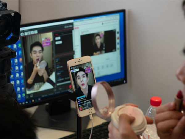 Người Việt có thể kiếm 350 triệu/tháng nhờ livestream trên mạng