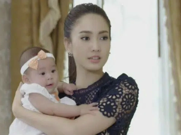 Bị cằn nhằn: 'Có mỗi chuyện trông con cũng không xong', vợ cho chồng chứng kiến thứ kinh hoàng rồi nói 1 câu khiến anh câm nín
