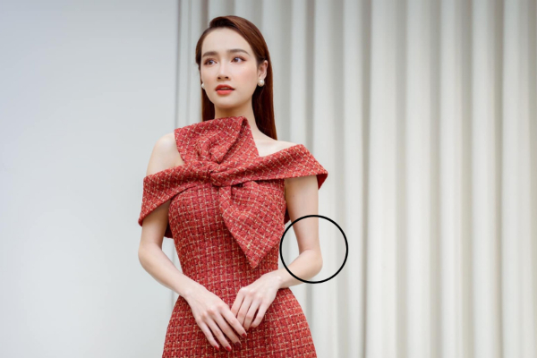 Nhã Phương khoe visual đi sự kiện cực xinh, zoom cận thấy cổ tay mới tá hoả
