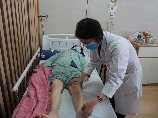 Sai lầm thường gặp khiến nhiều người đau xương khớp khổ sở trong mùa đông