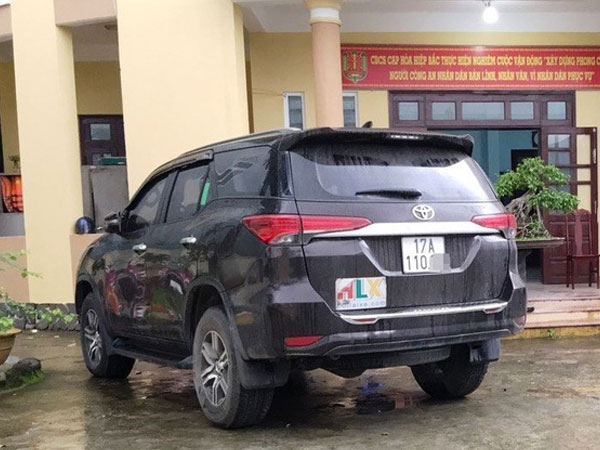 Phát hiện ô tô chở 6 người Trung Quốc nghi nhập cảnh trái phép ở Đà Nẵng