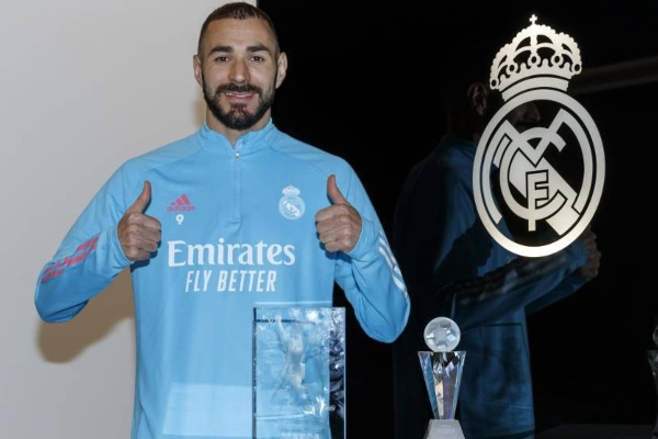 Benzema vượt mặt Messi, trở thành cầu thủ hay nhất La Liga 2019/20