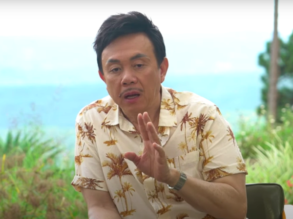 Tâm sự chưa từng công bố từ cố NS Chí Tài gửi Hoài Linh khiến khán giả nghẹn ngào: 'Số này lên YouTube không biết khi nào Linh mới nghe được...'