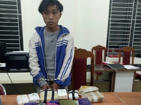 Thanh niên 10X 'khởi nghiệp' bằng phi vụ vận chuyển 1 bánh heroin, gần 20 nghìn viên ma túy