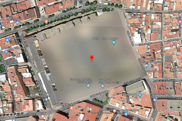 Những địa danh bí ẩn bị làm mờ trên Google Maps che giấu điều gì?