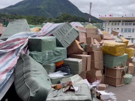 Vụ buôn lậu 'khủng' ở Quảng Ninh: Đình chỉ công tác 6 cán bộ hải quan Bắc Phong Sinh
