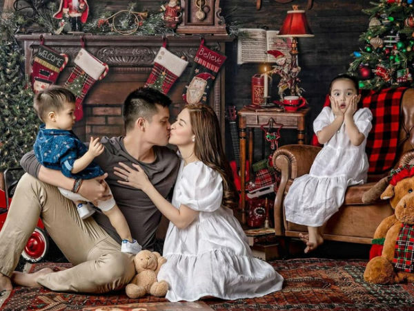 Bộ ảnh 'gây sốt' của gia đình 'mỹ nhân đẹp nhất Philippines': Biểu cảm của hai nhóc tỳ khi thấy bố mẹ hôn nhau chiếm 'spotlight'