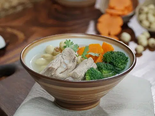 Hãy ghi nhớ 11 mẹo ăn uống, 6 mẹo tập luyện, đặc biệt đừng quên 5 lưu ý cuối cùng để sống khỏe suốt mùa đông