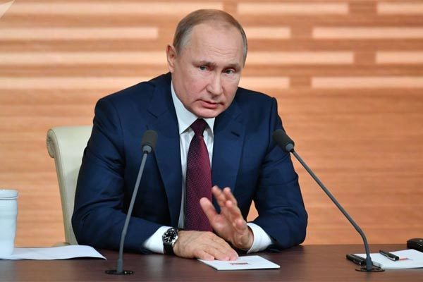 Tổng thống Putin quyết định tiêm vaccine Covid-19