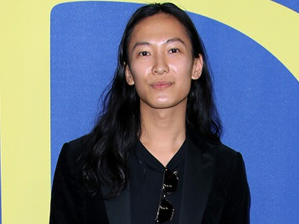 NTK Alexander Wang bị tố quấy rối tình dục, cưỡng hiếp người mẫu nam gây dậy sóng mạng xã hội