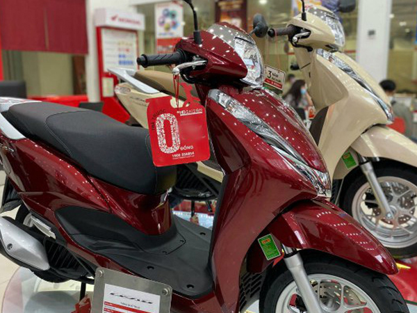 Nhiều mẫu xe máy bán rẻ cuối năm, giá Honda Lead "nhỉnh" hơn 36 triệu đồng