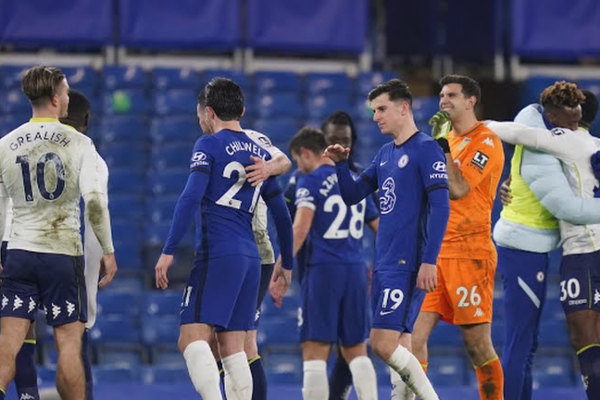 Chelsea và Leicester sảy chân, MU chưa đá đã hưởng lợi