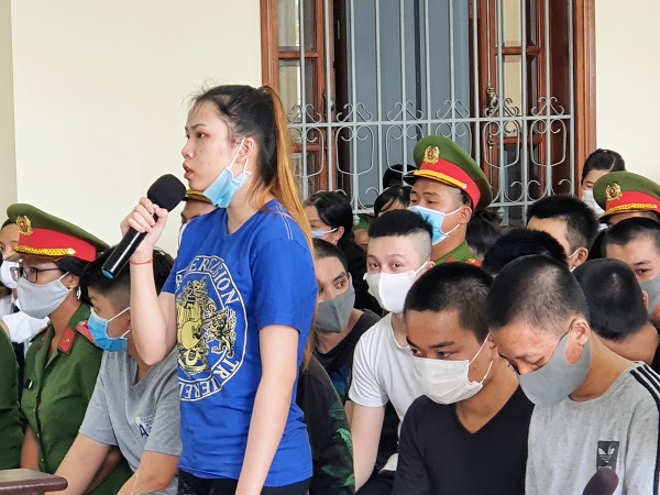 Cô gái 18 tuổi rủ 23 người đi đánh nhau với mục đích 'ăn đứng, thua nằm'