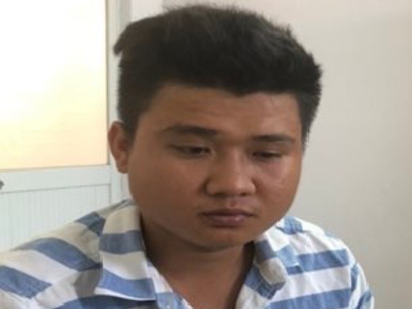 Đâm chết người chỉ vì nhìn nhau không thuận mắt