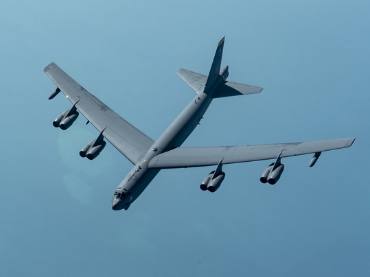 Mỹ tiếp tục điều B-52 đến gần Iran