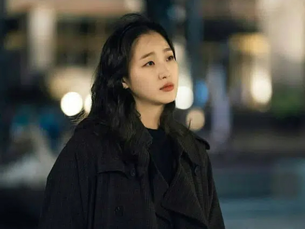 Vừa từ nhà mẹ đẻ về, nghe trọn cuộc nói chuyện của chồng và mẹ chồng mà tôi choáng váng lảo đảo