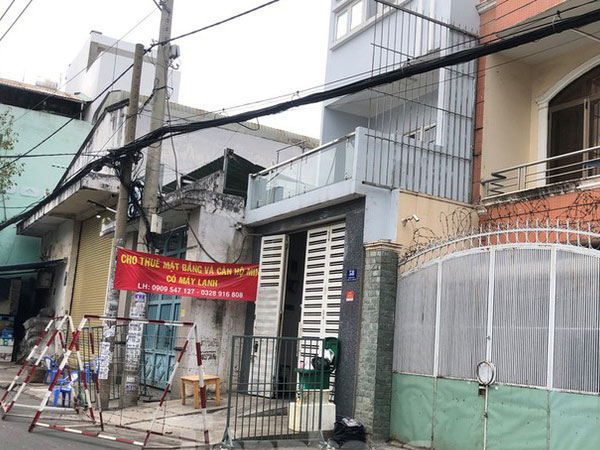 Phong tỏa, cách ly ngôi nhà người phụ nữ nhập cảnh 'chui' ở Q.Tân Phú
