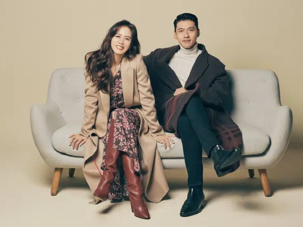 Hyun Bin và Son Ye Jin chính là couple diện áo khoác dáng dài đỉnh nhất, càng ngắm càng thấy đẹp đôi và đẳng cấp