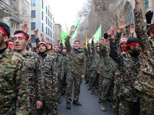 Iran ra tuyên bố cứng rắn giữa bối cảnh tàu sân bay Mỹ được lệnh về nước