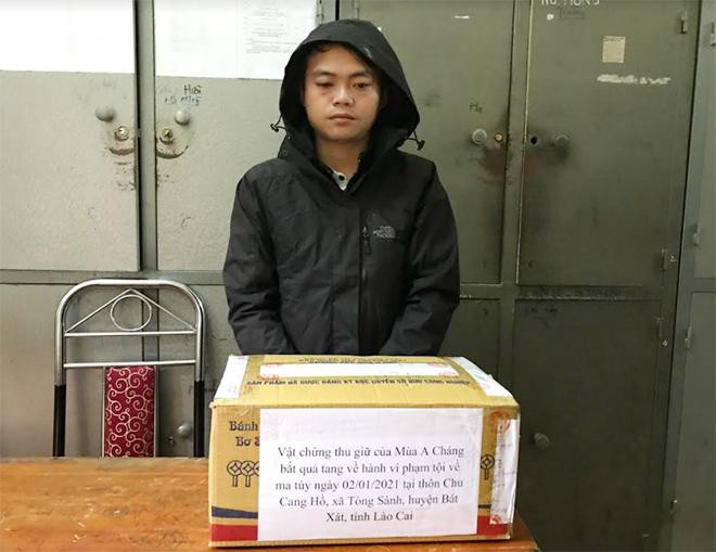 Bắt đối tượng mang 66 nghìn viên ma túy tổng hợp đi bán thuê