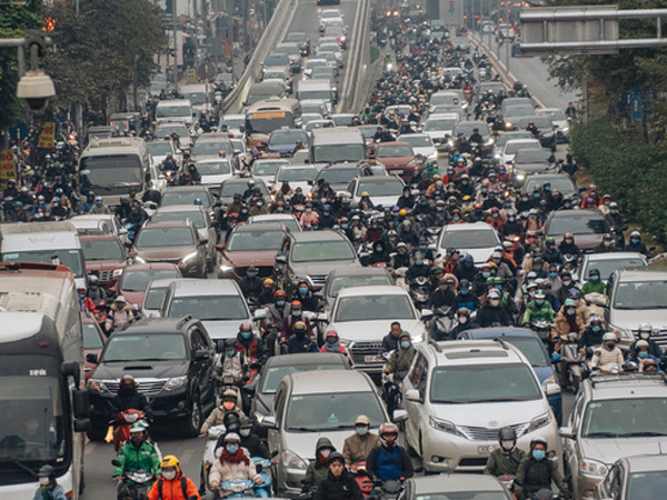 Ngày đi làm đầu tiên của năm 2021: Kẹt xe toàn tập!