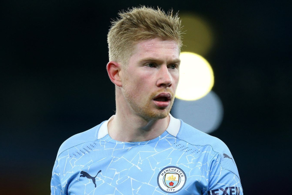 De Bruyne đòi tăng lương, doạ rời Man City