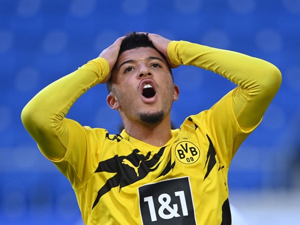 Sếp 'lớn' Dortmund thừa nhận Sancho sa sút phong độ vì không thể tới MU