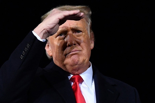 Iran đề nghị Interpool bắt Tổng thống Trump