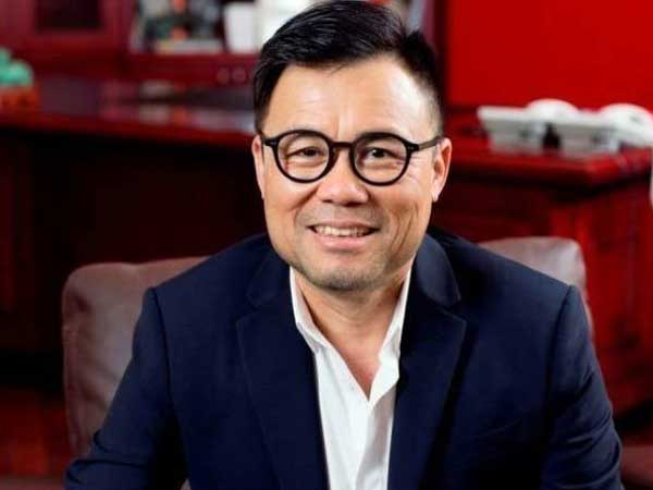 Tỷ phú nước mắm bán gạo hộ ông trùm chứng khoán