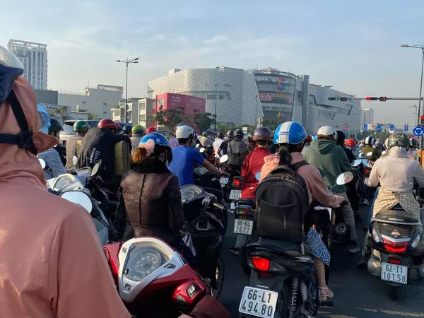 Đêm nay, TP HCM đón đợt không khí lạnh