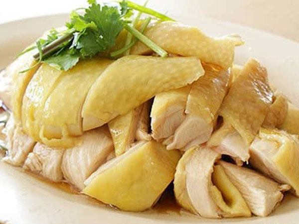 3 bộ phận của con gà ngon mấy cũng không nên ăn nhiều vì chứa vi khuẩn gây bệnh