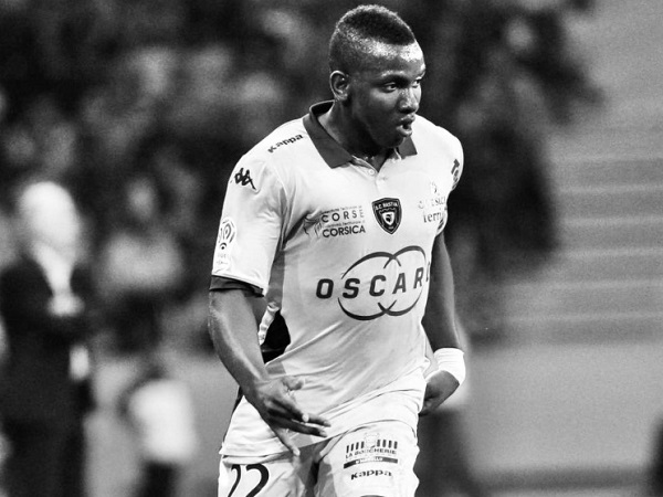 Cựu cầu thủ Ligue 1 qua đời vì đột quỵ ở tuổi 30
